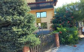 Apartments Emir